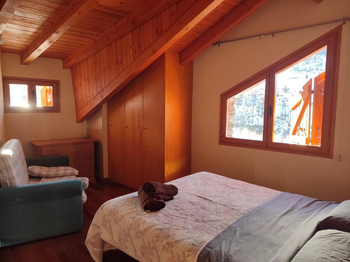 Casa Pirineu Βίλα Esterri de Cardos Εξωτερικό φωτογραφία
